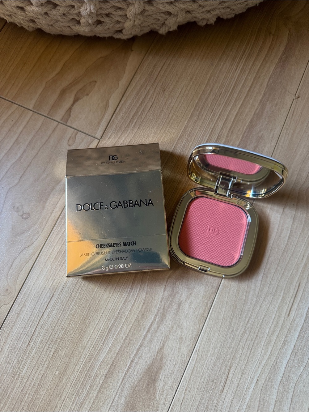 Dolce & Gabbana Cheeks & Eyes Powder in Joyful Peach 02